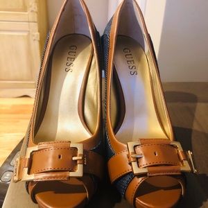 Guess Denim and Brown Sz 8 Heels w/ Gold Accents